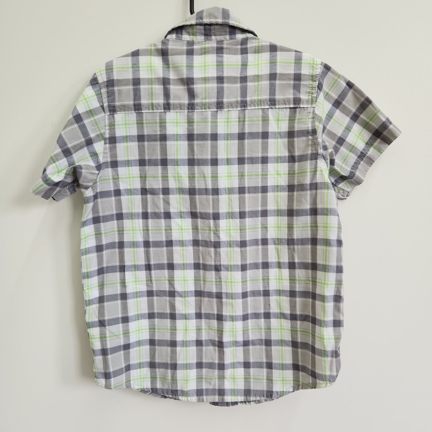 Quiksilver Button-up T-shirt Size 7