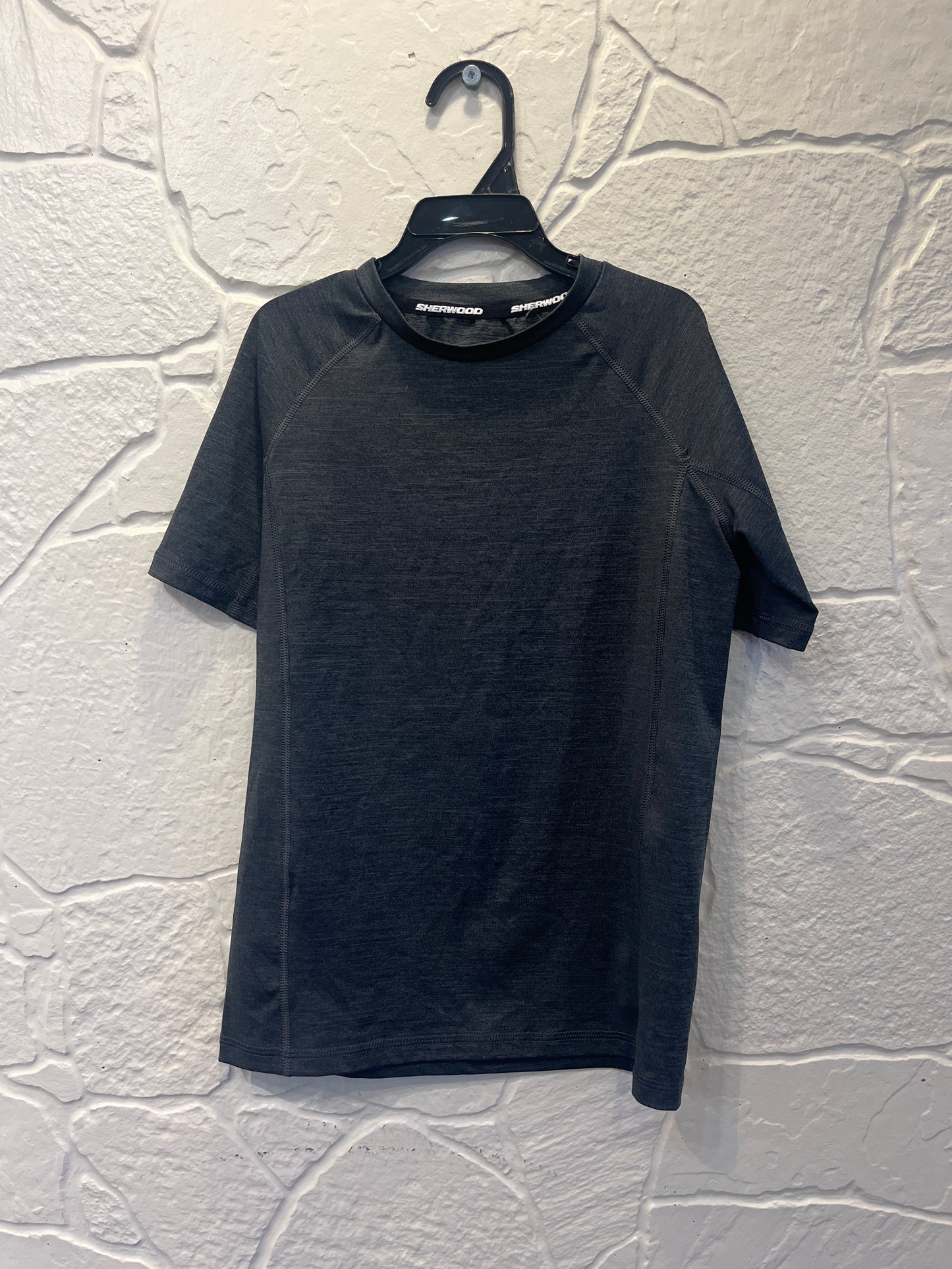 Sherwood. Size L