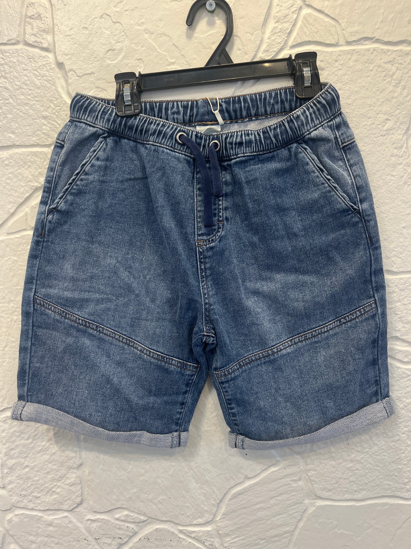 Minymo. Size 12
