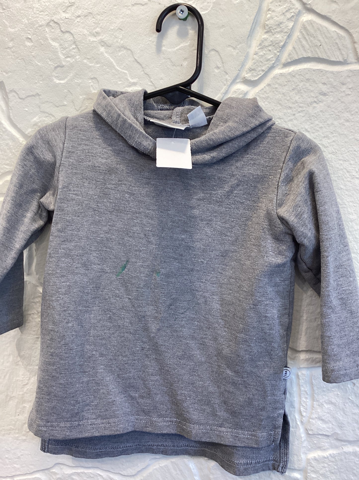 Tiny button size 6-12m