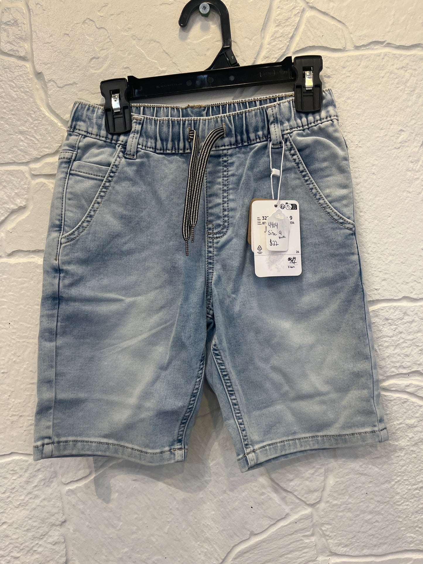 Mayoral. Size 9