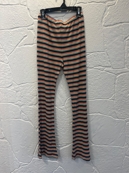 Volcom. Size L