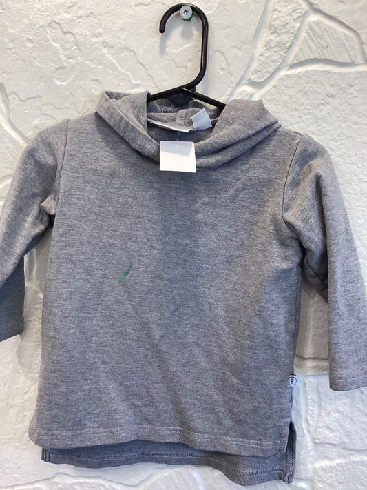 Tiny button size 6-12m