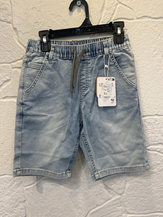 Mayoral. Size 9