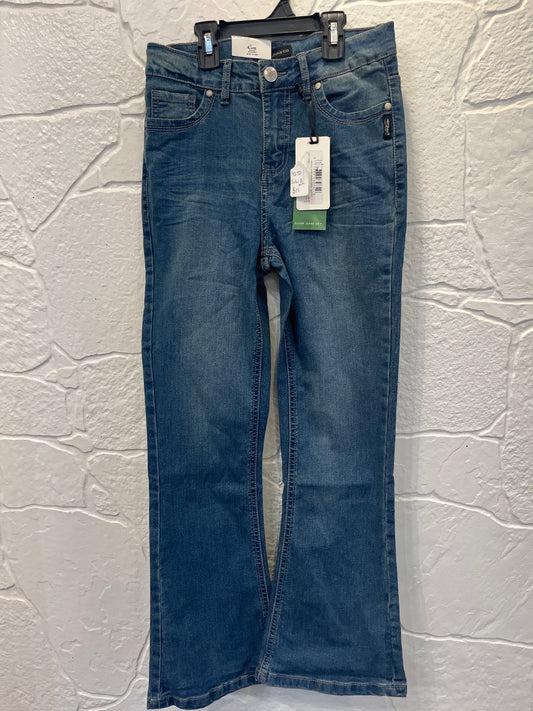 Silver. Size 10