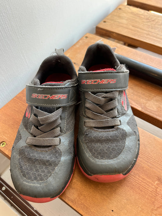 Sketchers 10.5