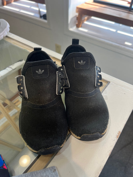 Adidas 8