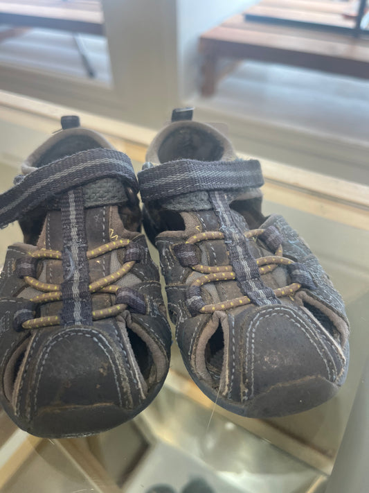 Merrell 5