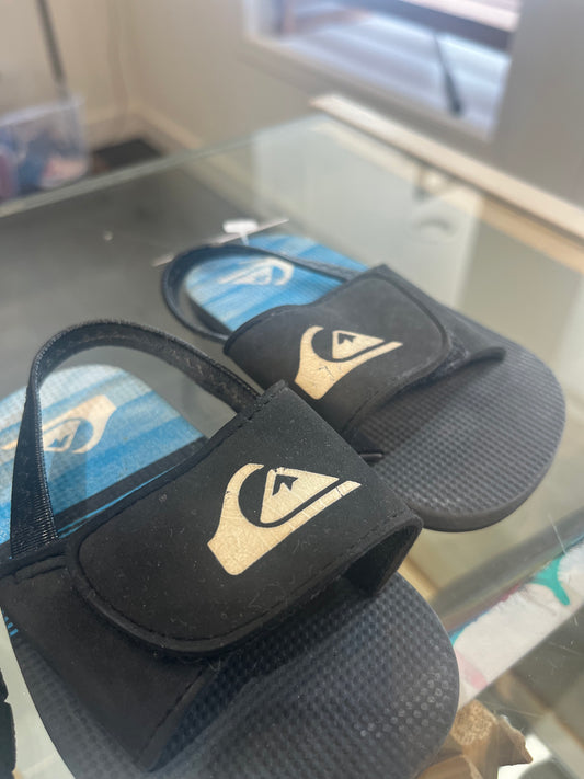 Quiksilver 4